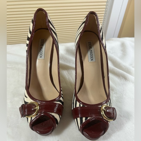 Steve Madden zebra print stilettos - Picture 1 of 4